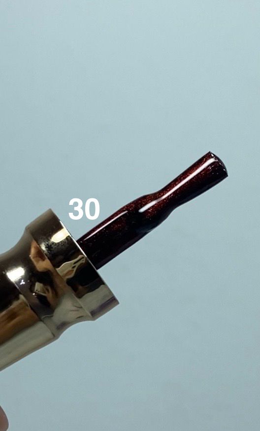 ESMALTE EM GEL MAGNÉTICO HELEN COLOR– 15ML