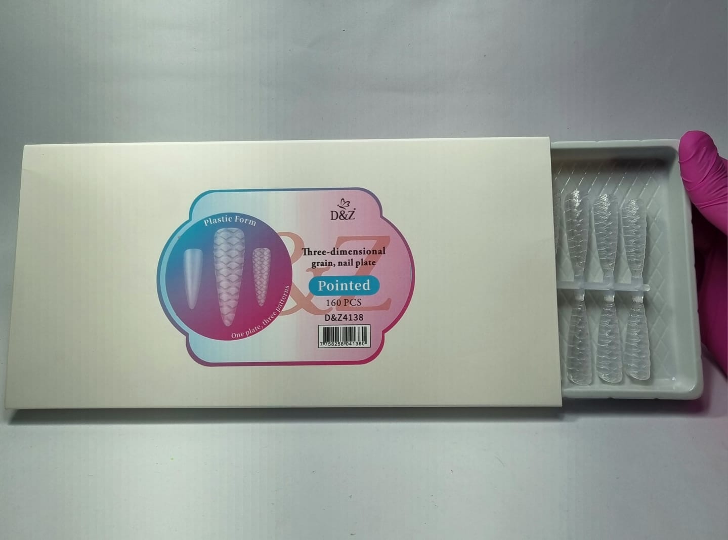 MOLDE F1 APONTADO- D&Z- 160 PÇS INVILA - Tudo para unhas em gel