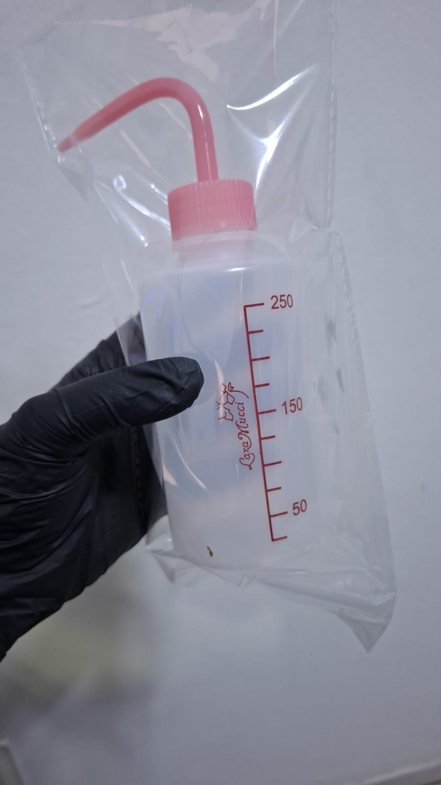PISSETA LARA MUCCI- 250 Ml INVILA - Tudo para unhas em gel