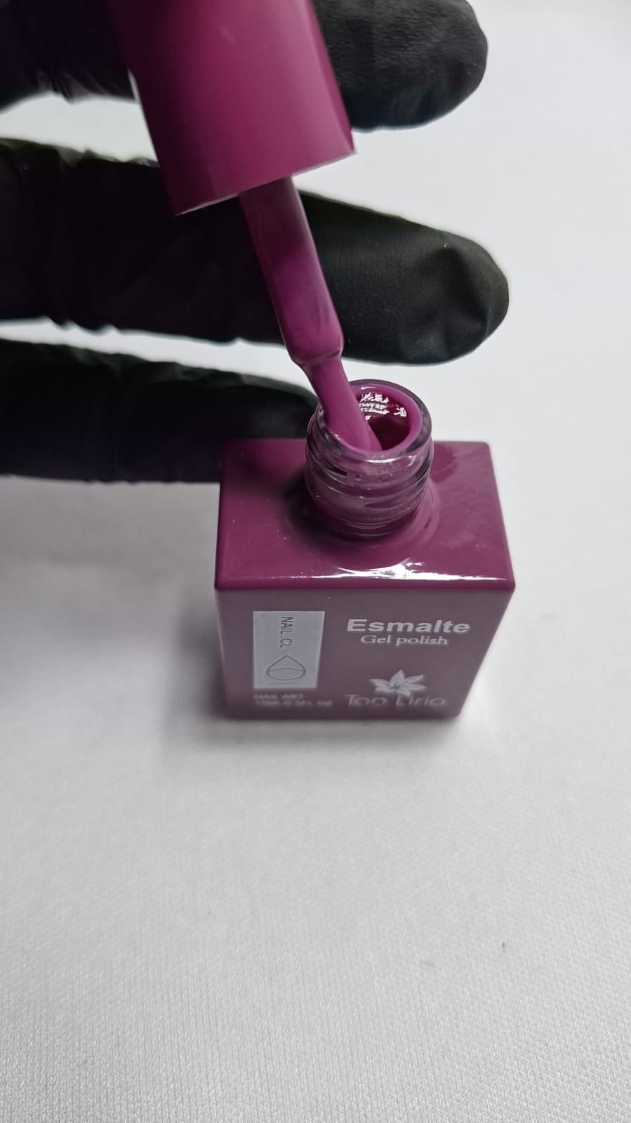 ESMALTE GEL POLISH NAIL CL TOP LIRIO 15 15ML INVILA - Tudo para unhas em gel